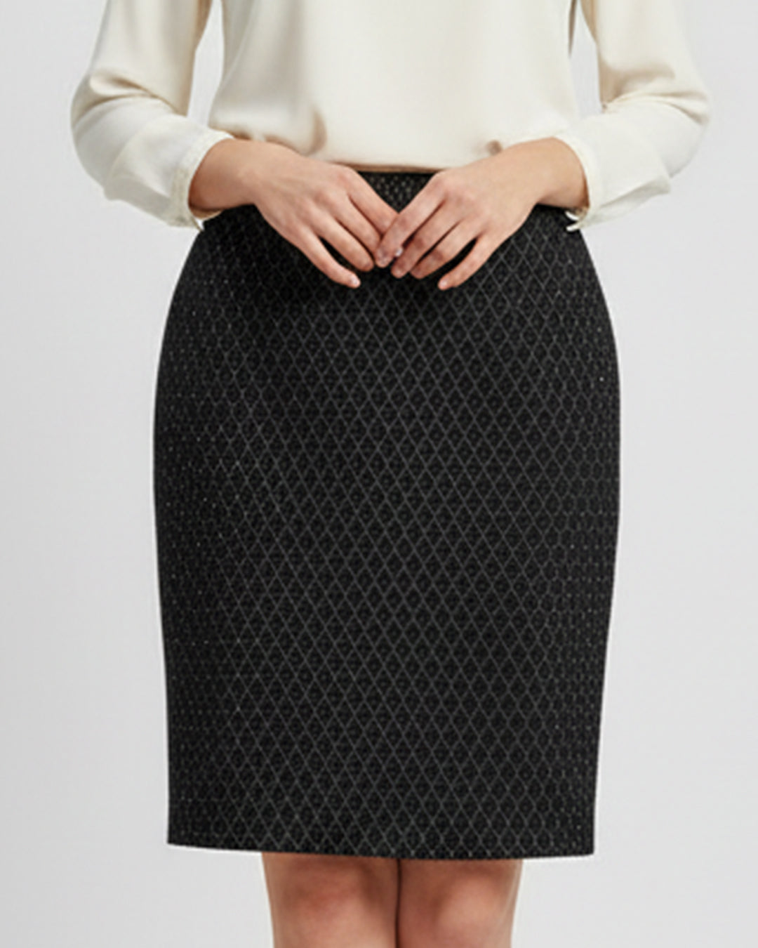 Ukay Find! Stylish Black Elegant Mini Skirt