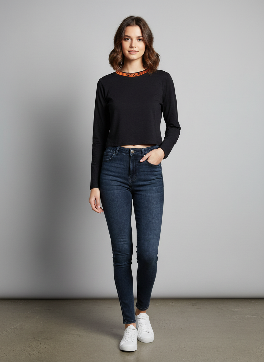 Ukay Find! The Perfect Plain Black Long-Sleeve Crop Top